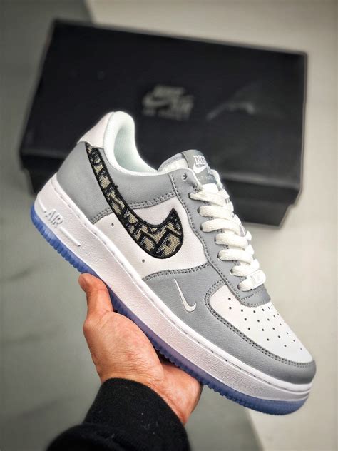 air force blanche dior|Air Force 1 x Dior Low .